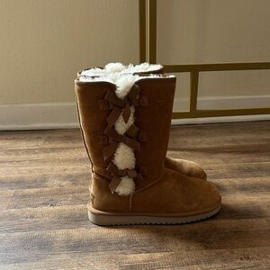 Koolaburra by UGG Brown Suede Boots with Cream Accents